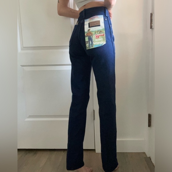 Deadstock Vintage Wrangler Cowboy Cut Straight Tapered Leg Dark Wash - Picture 1 of 11